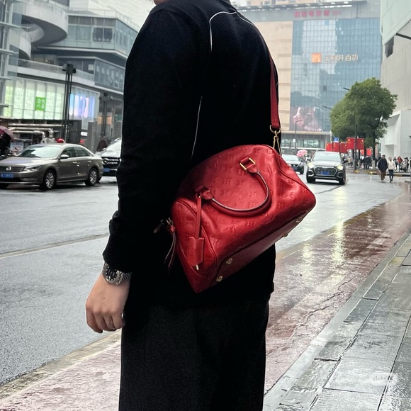 Louis Vuitton Handbags - LOUIS VUITTON MONOGRAM EMPREINTE SPEEDY 25 BANDOULIERE RED AUTHENTIC